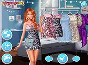 Superheroes Bachelorette Party Dress Up Game